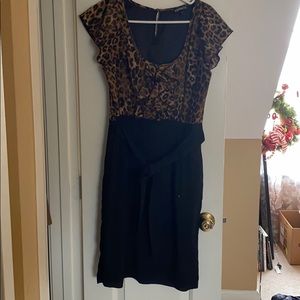 Short sleeve leopard print dress
